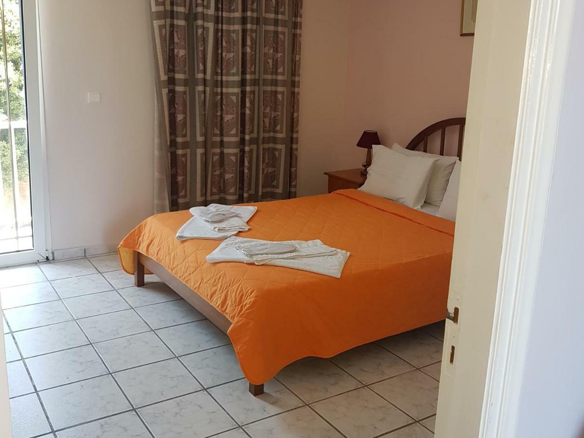 Fotini Apartments Paralia Agias Foteinis Exteriör bild